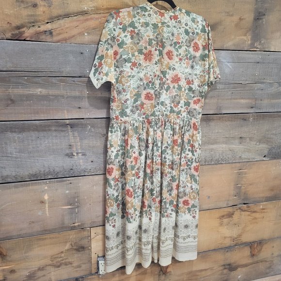 Vintage Floral Midi dress - Picture 5 of 7